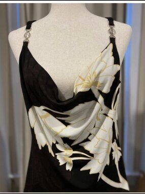 Floral Black and White Sleeveless Top